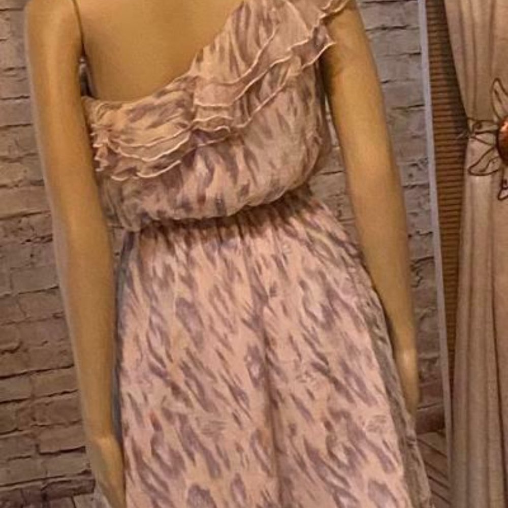 Ark & Co M One Shoulder Sleeveless Beige Dress - Picture 6 of 8